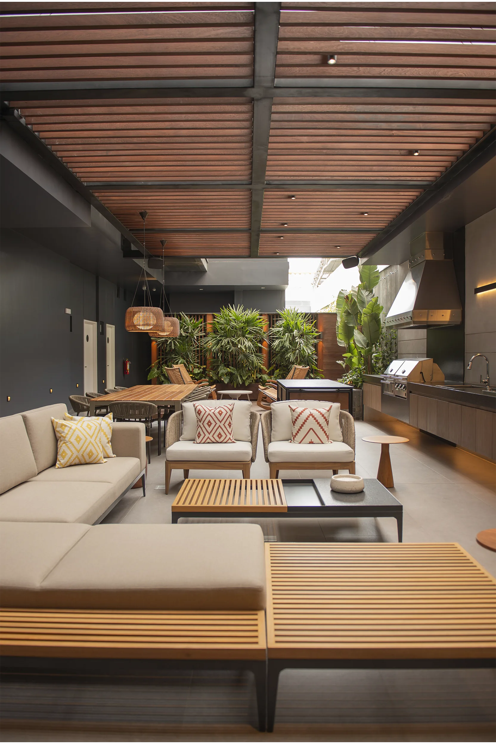 Terraza con vista al golf – departamentos de lujo en San Isidro The Grand