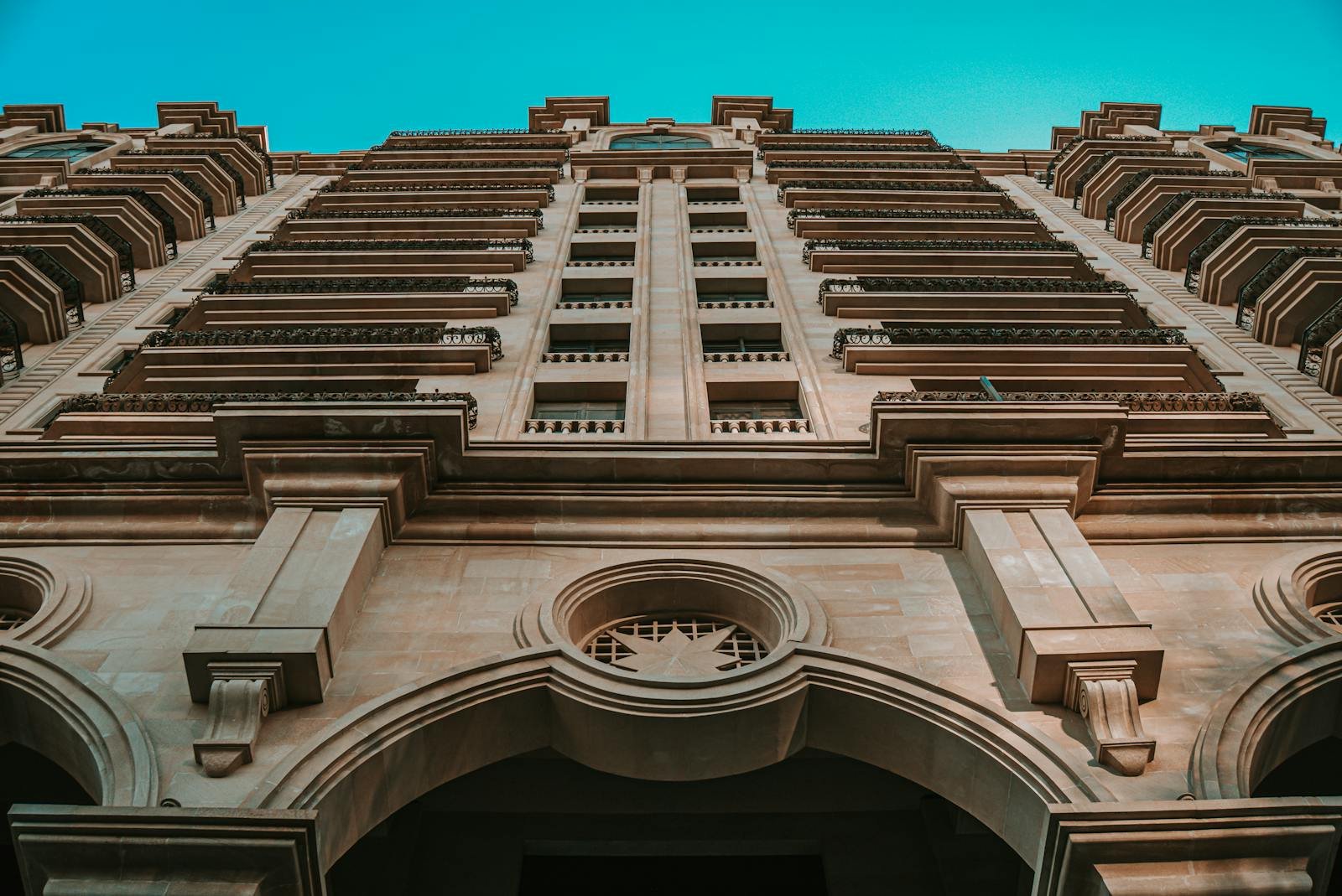 Comprar terminado vs preventa Lima penthouse matemática inversión